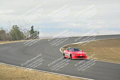 media/Jan-26-2025-CalClub SCCA (Sun) [[cfcea7df88]]/Group 1/Race/